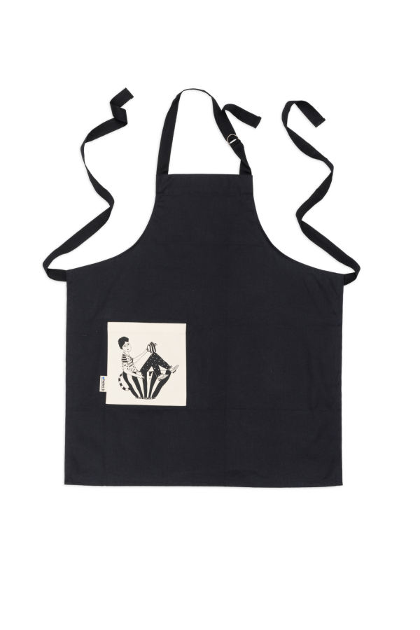 COFFEE ADDICT APRON PRODUCT SHOT