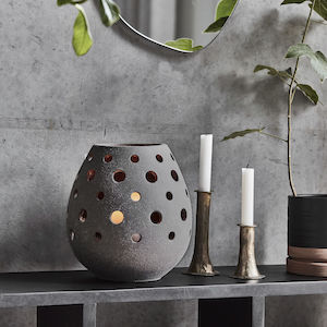 GREY CANDLE HOLDER WITH HOLES